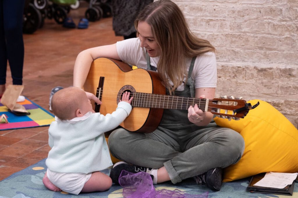 Baby Sing and Play