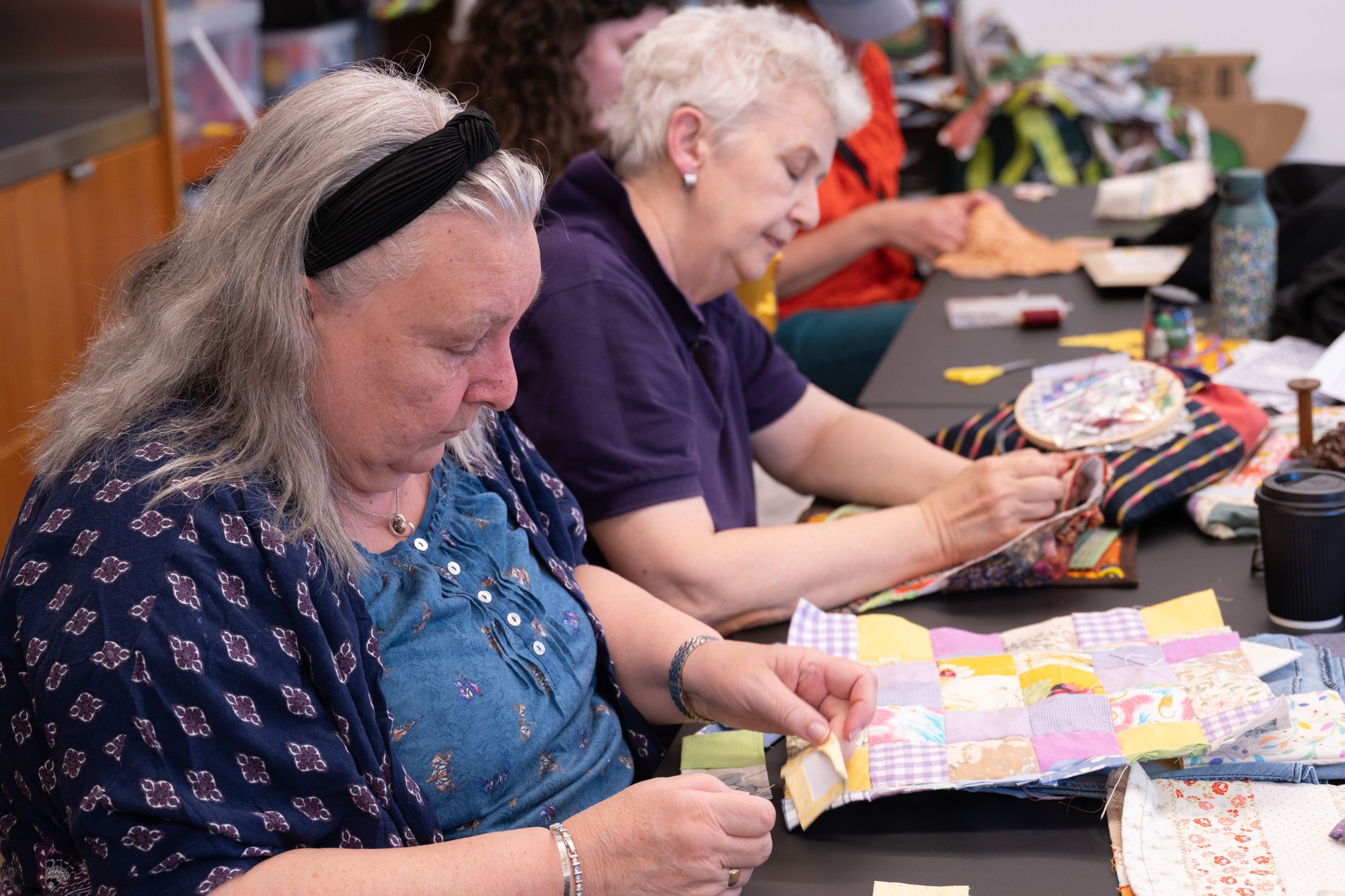 Community Knit & Stitch