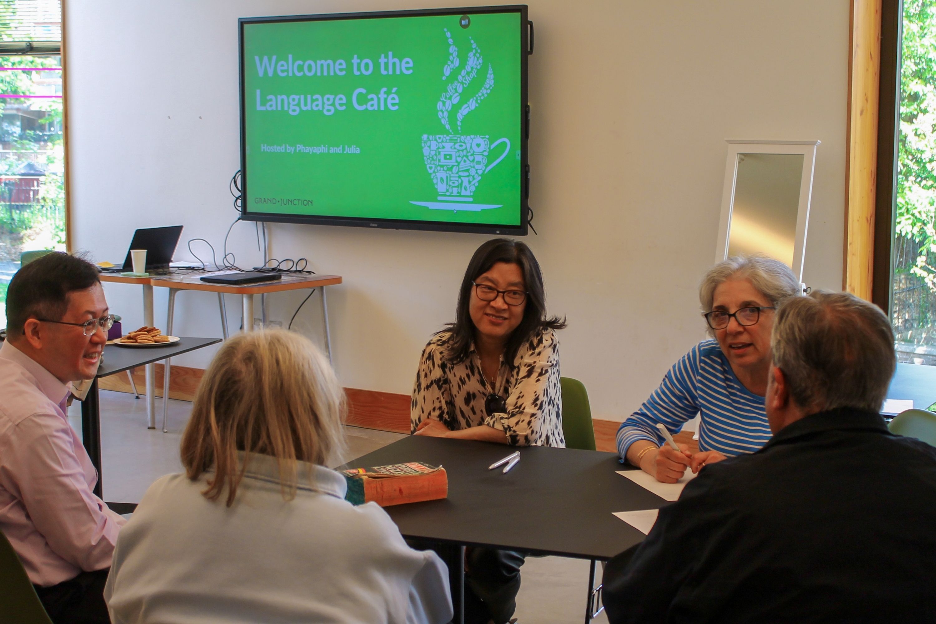 Language Café (English)